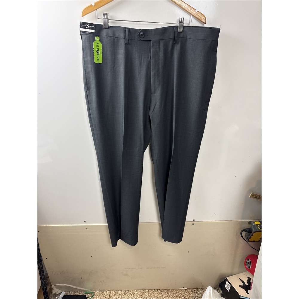 Haggar Mens ECLO Stria Classic Fit Hidden Expandable WAIS Dress Pants Grey 40x30